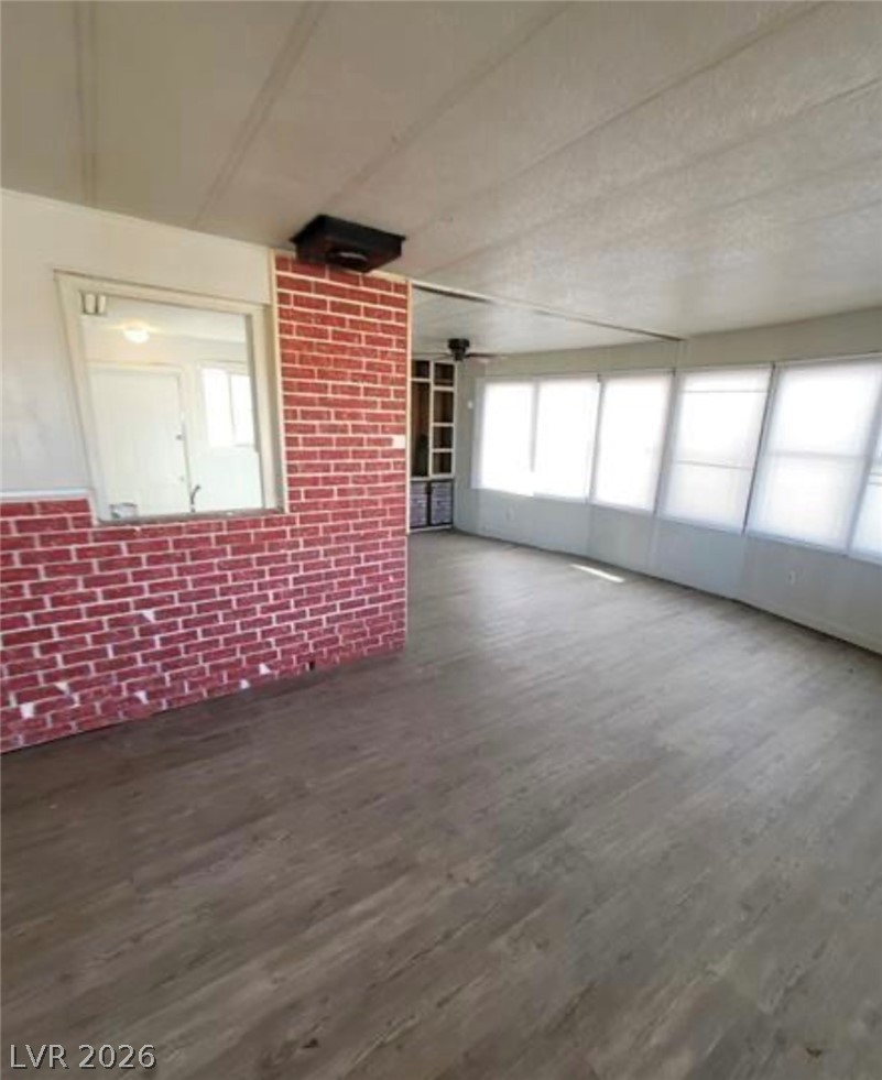 367 Macfarland Avenue Property Photo 5