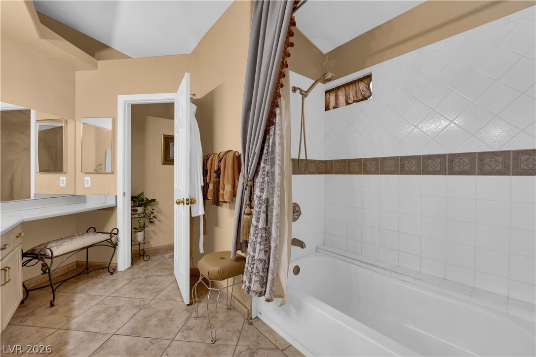 4676 Canna Drive Property Photo 11