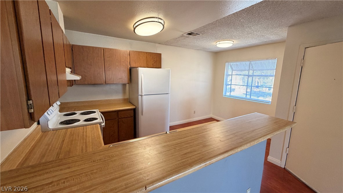 2754 Aarondavid Drive Property Photo 13