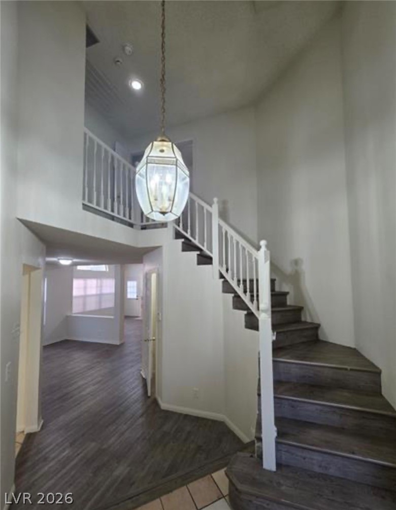 6561 Avon Court Property Photo 7