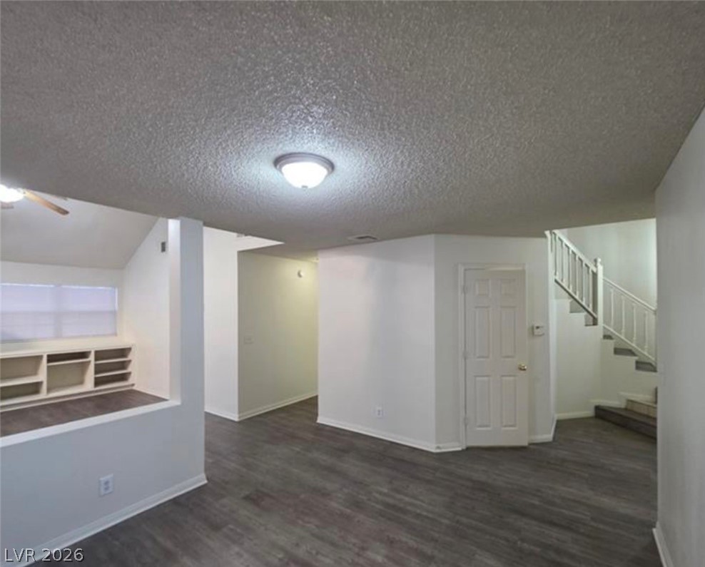 6561 Avon Court Property Photo 17