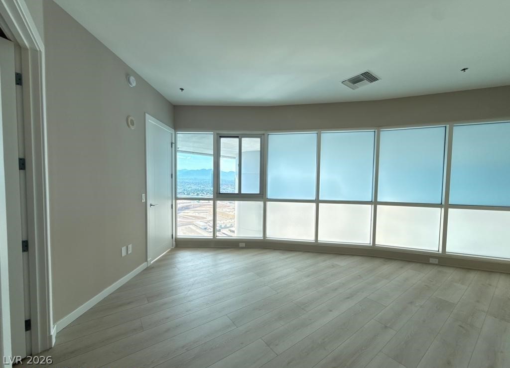 4525 Dean Martin Drive 2704 Property Photo 11
