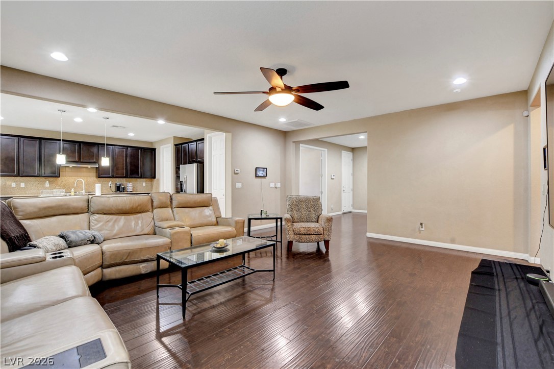 3905 Vincelli Avenue Property Photo 16