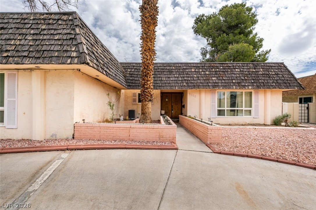 3668 Monte Verde Street Property Photo 7