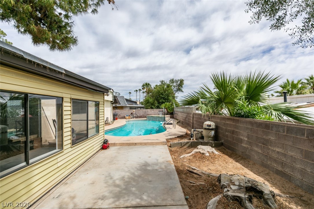 3668 Monte Verde Street Property Photo 24
