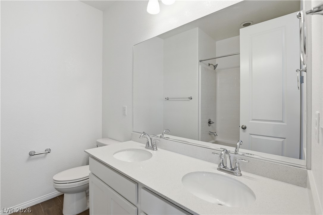 7452 Proctor Street Property Photo 8