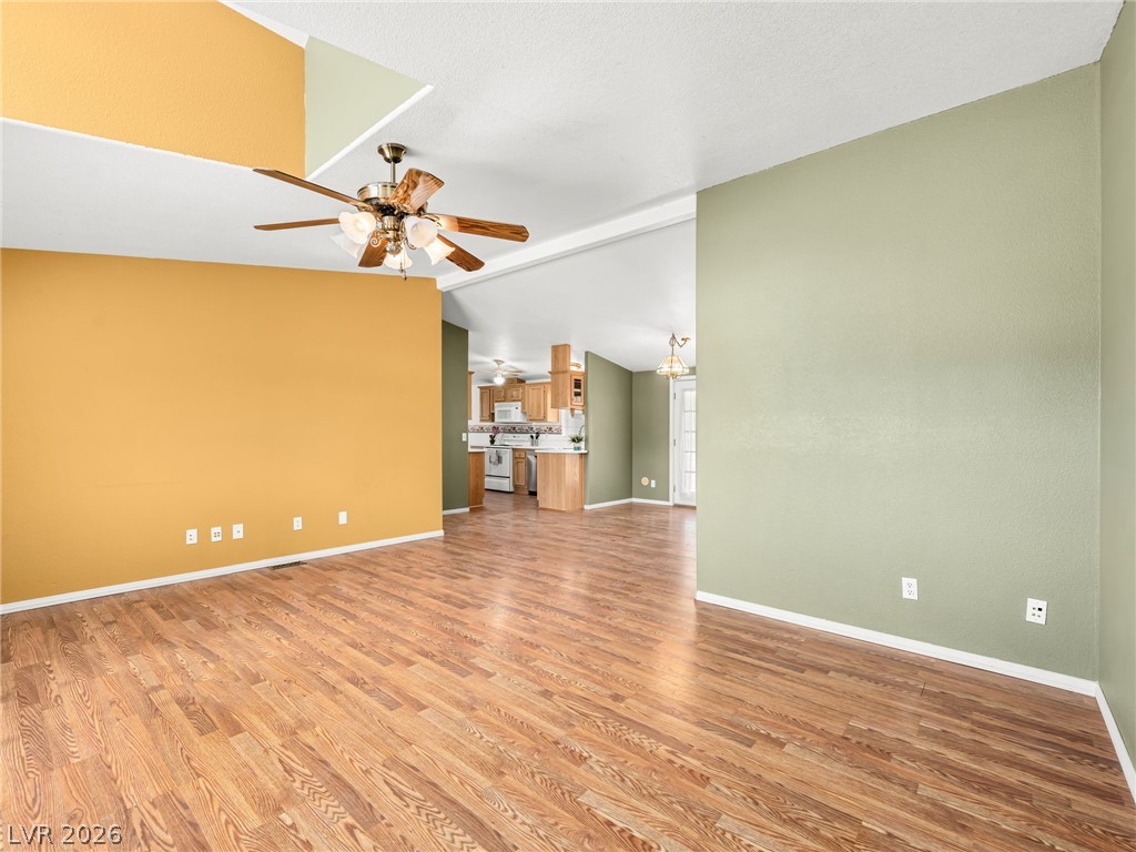 808 Skyhawk Avenue Property Photo 7