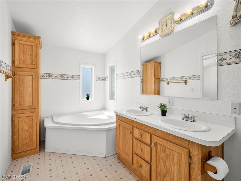 808 Skyhawk Avenue Property Photo 22