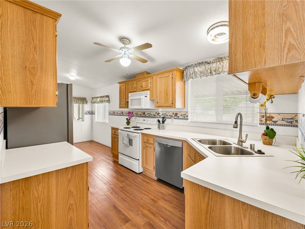 808 Skyhawk Avenue Property Photo 26