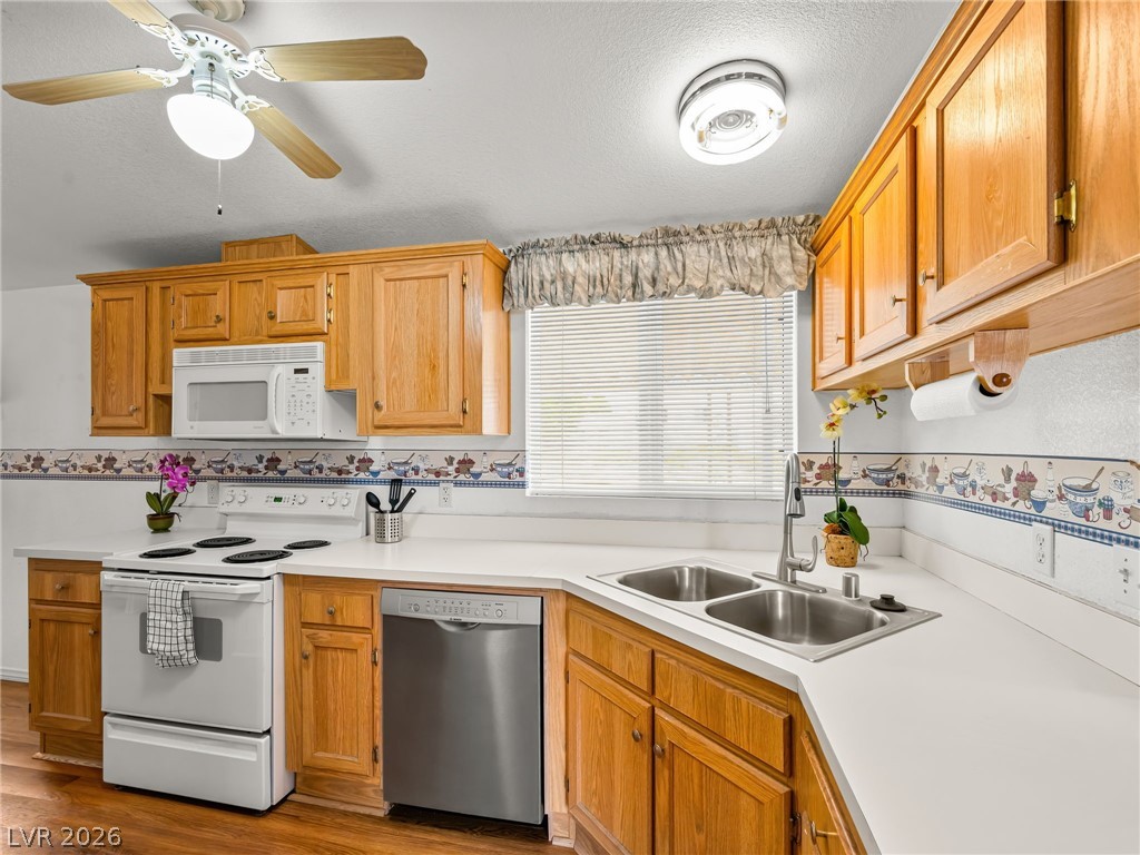 808 Skyhawk Avenue Property Photo 27
