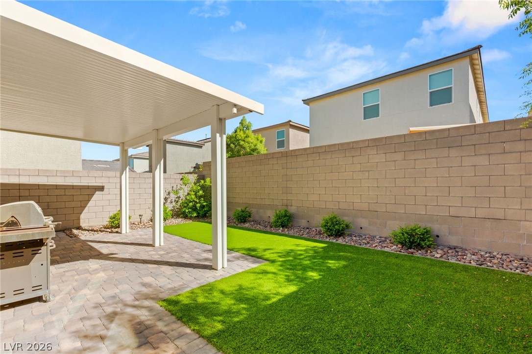 10193 Chockstone Street Property Photo 2