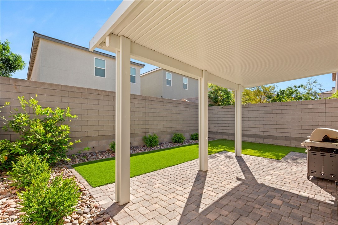 10193 Chockstone Street Property Photo 4