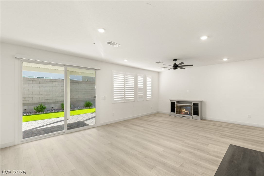 10193 Chockstone Street Property Photo 25