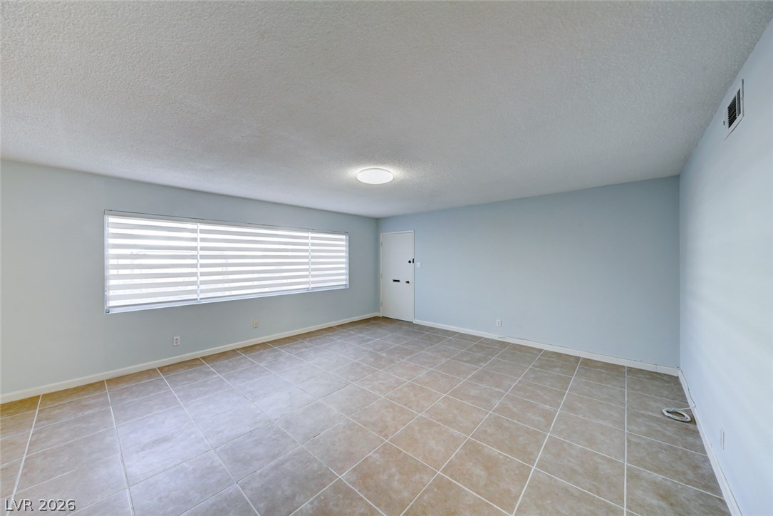 1700 Rexford Drive 104 Property Photo 30