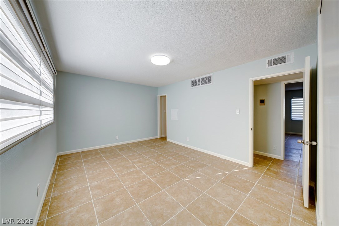 1700 Rexford Drive 104 Property Photo 36
