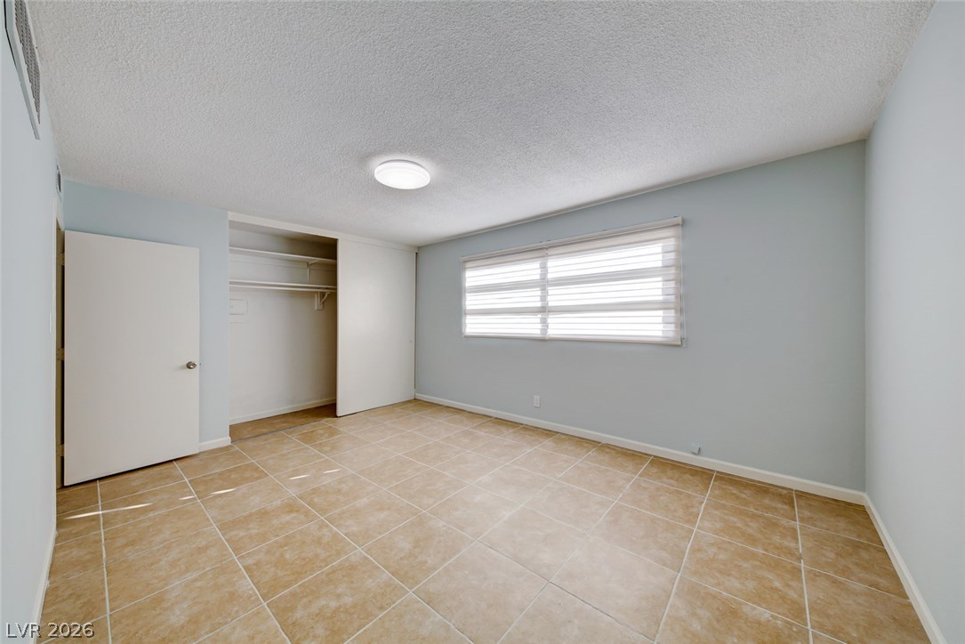 1700 Rexford Drive 104 Property Photo 38