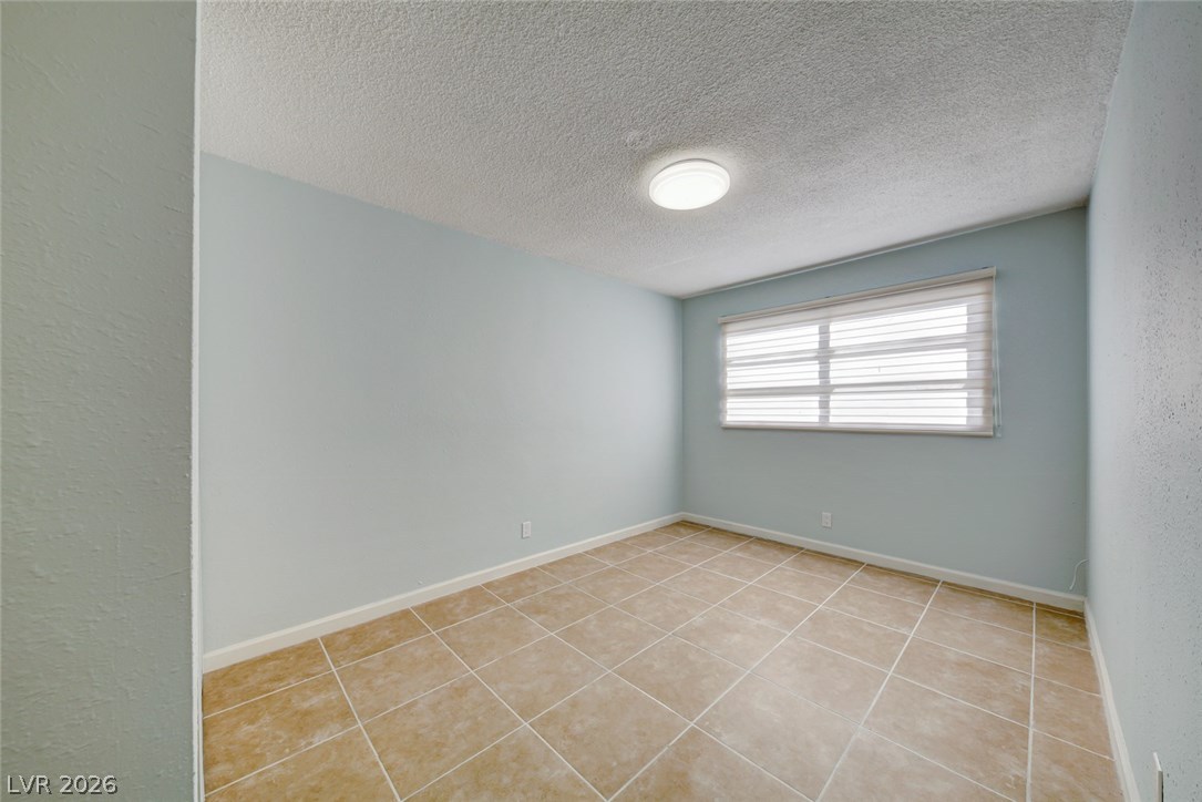 1700 Rexford Drive 104 Property Photo 41