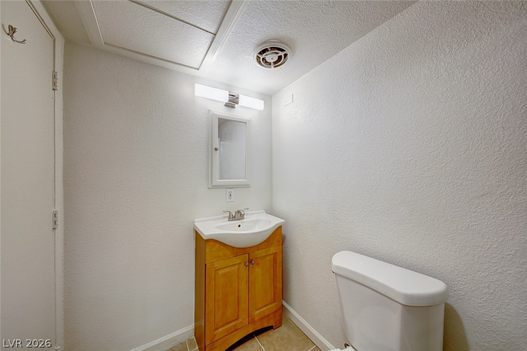 1700 Rexford Drive 104 Property Photo 43