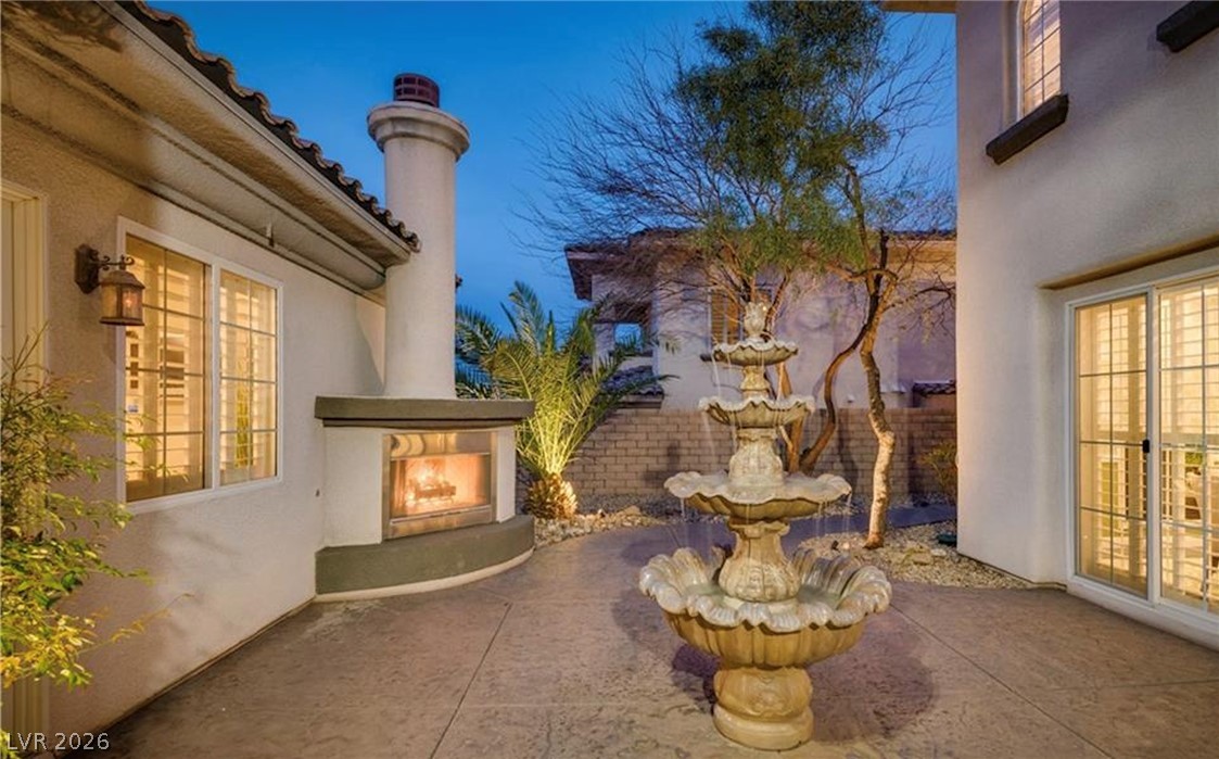 12113 El Portico Court Property Photo 4