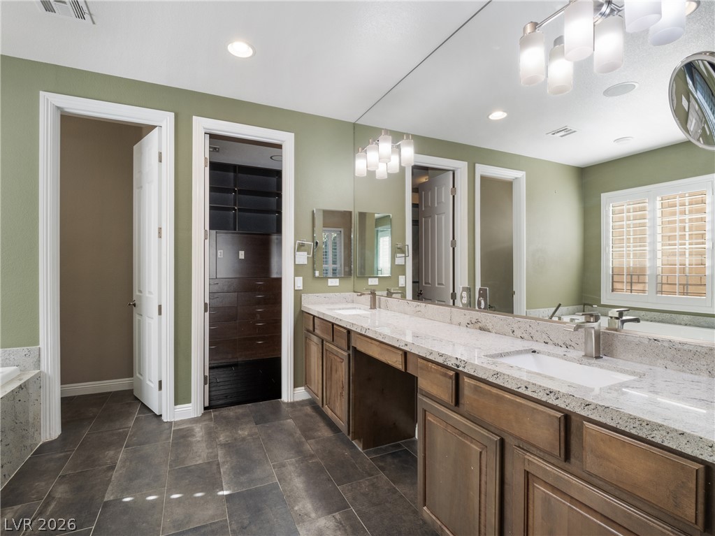 12113 El Portico Court Property Photo 35