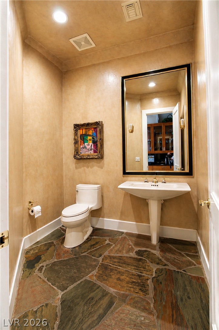 2326 Caserta Court Property Photo 14