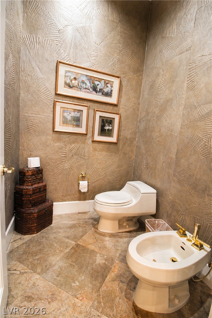 2326 Caserta Court Property Photo 17