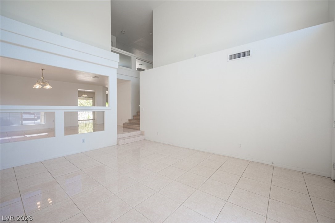 8512 Copper Ridge Avenue Property Photo 5