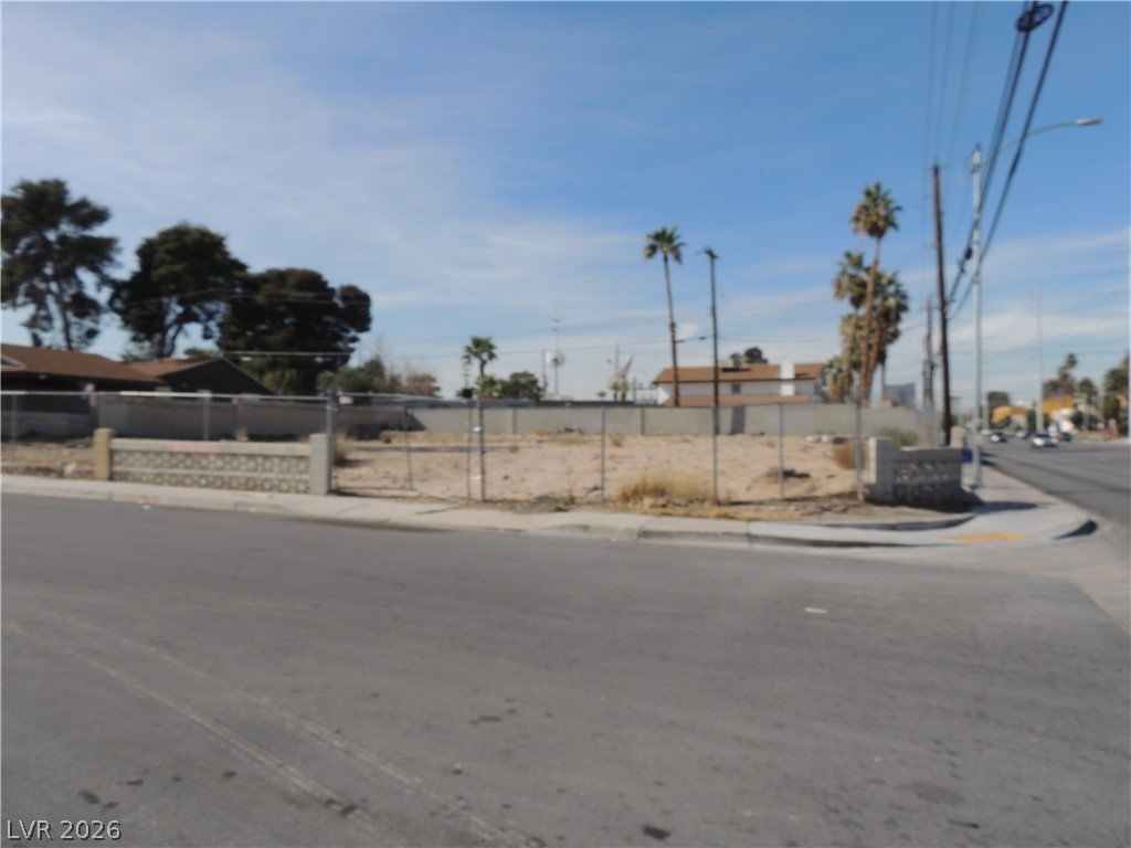 3313 Seneca Drive Property Photo 1