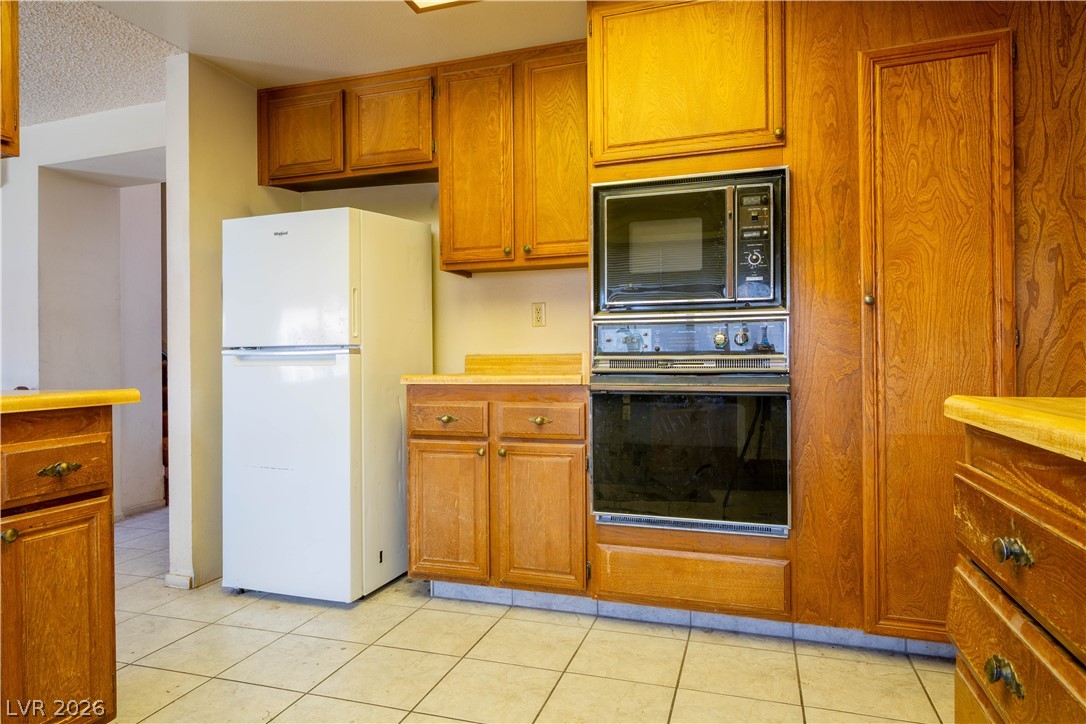 6333 Obannon Drive Property Photo 7