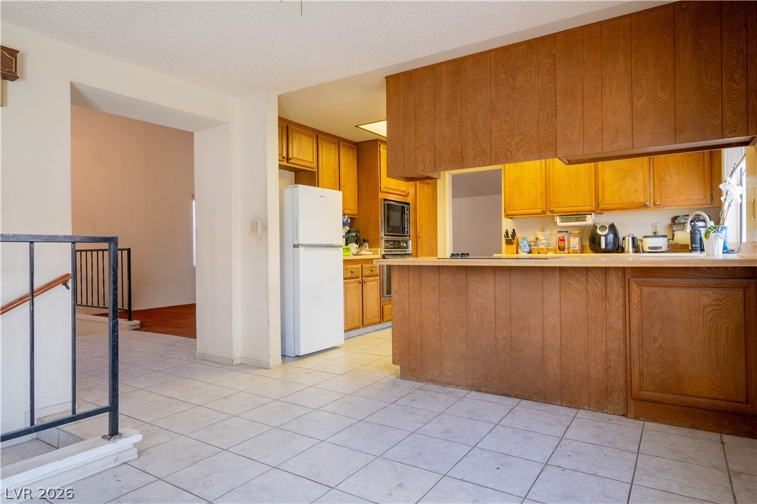 6333 Obannon Drive Property Photo 10