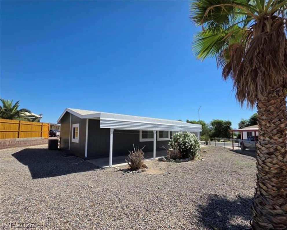 3253 Calanda Street Property Photo 4