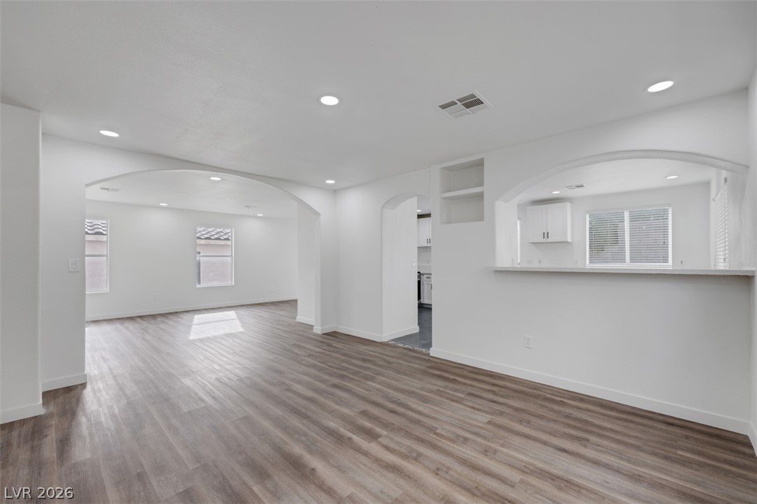 8633 Majestic Pine Avenue Property Photo 15