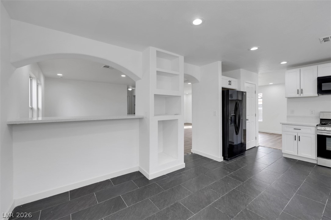 8633 Majestic Pine Avenue Property Photo 21