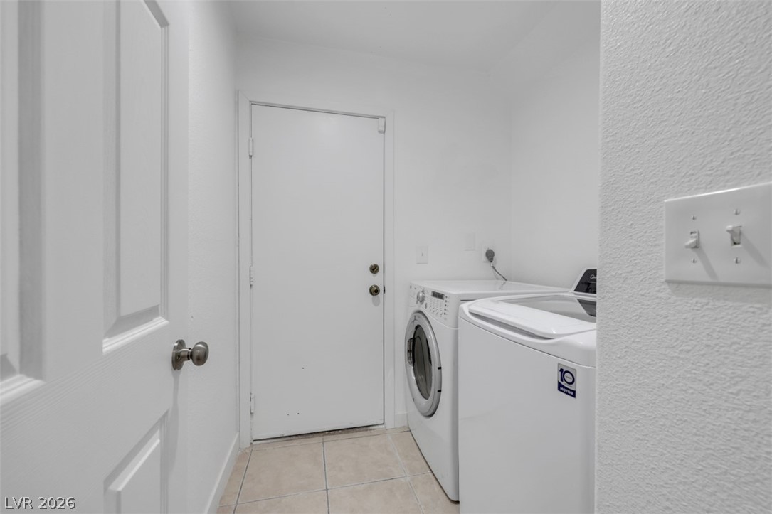 8633 Majestic Pine Avenue Property Photo 52