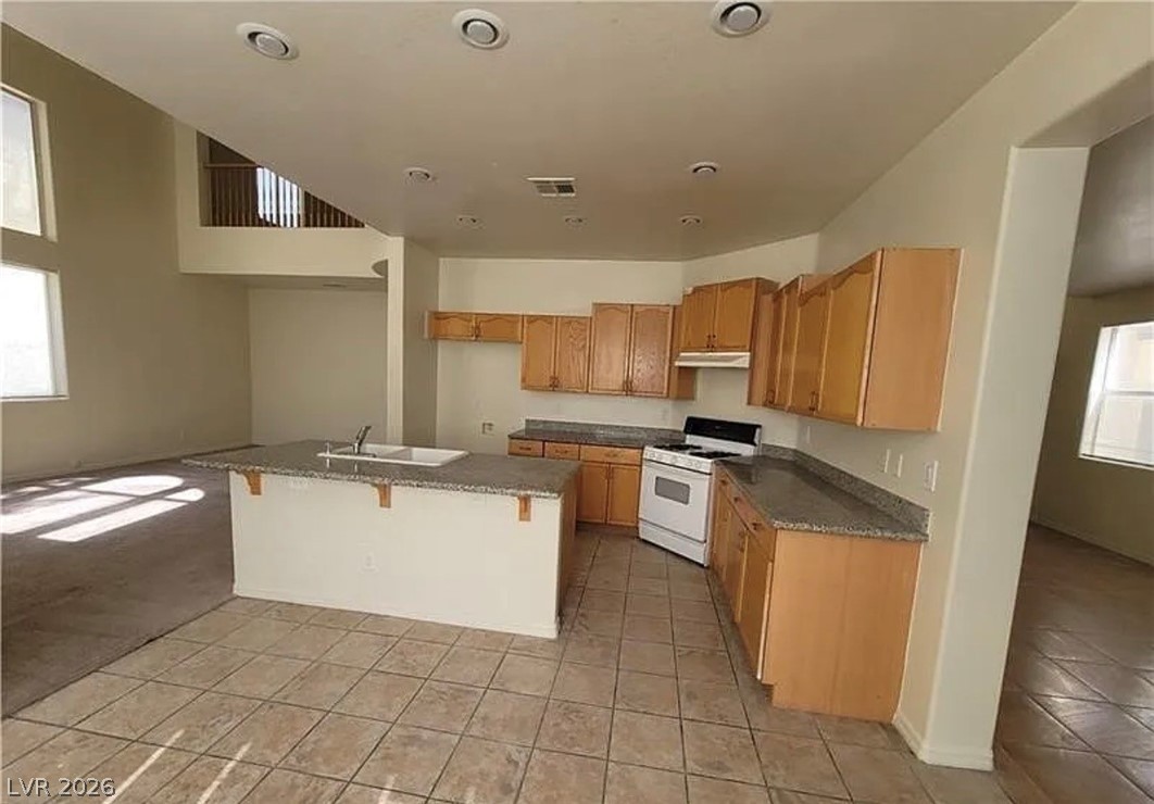 7817 Falconwing Avenue Property Photo 13