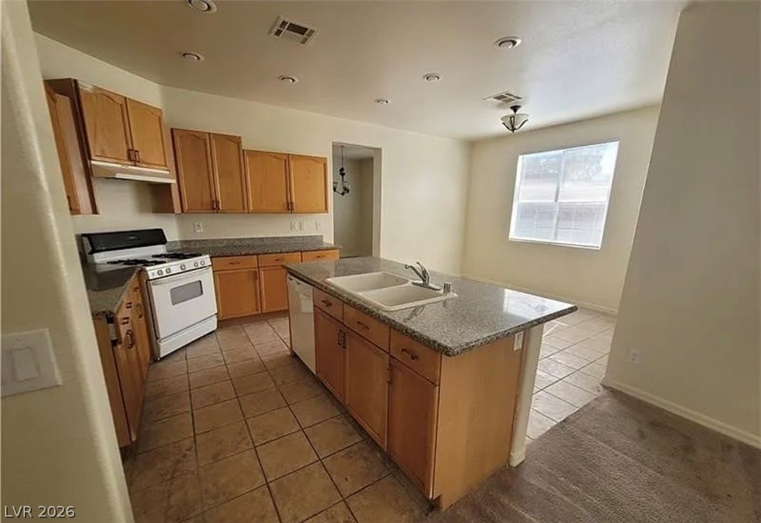 7817 Falconwing Avenue Property Photo 15