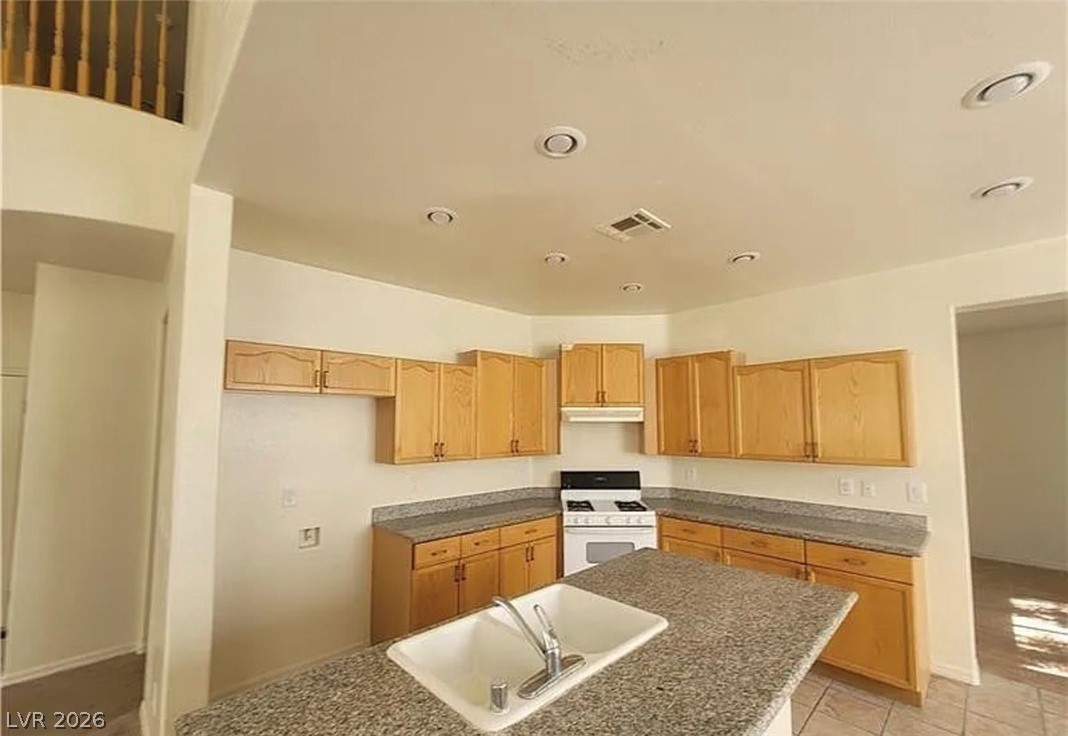7817 Falconwing Avenue Property Photo 17