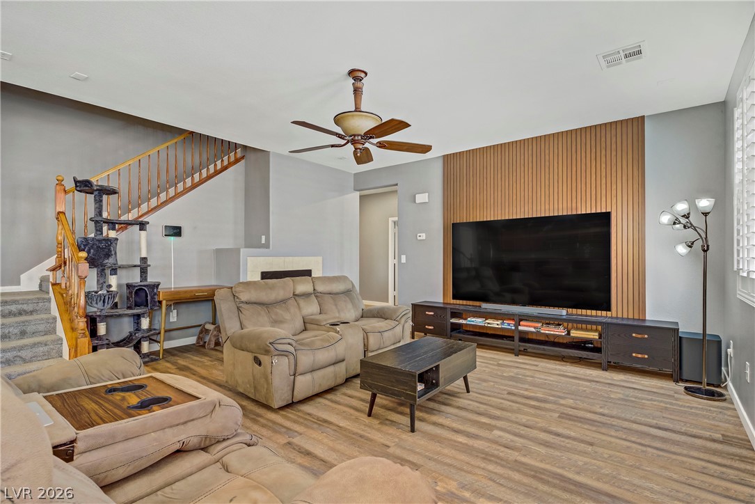 6908 Fox Sparrow Court Property Photo 10
