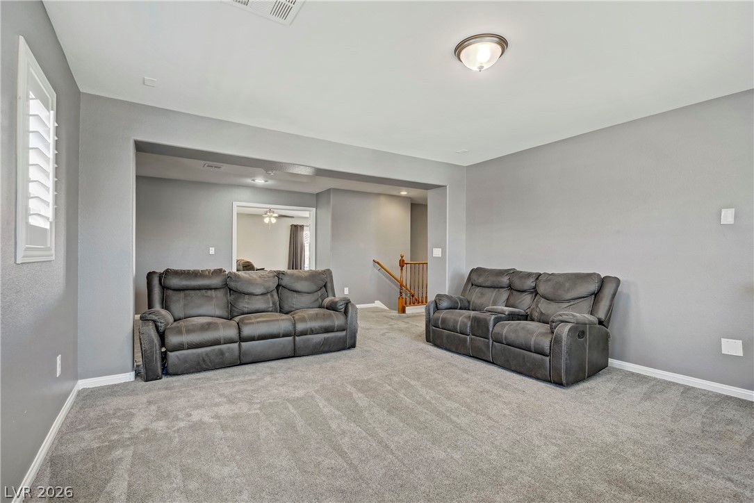 6908 Fox Sparrow Court Property Photo 17