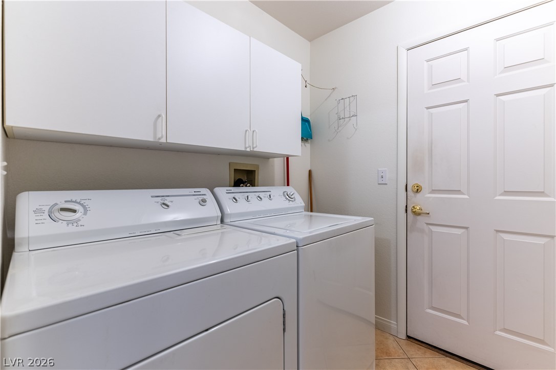 5460 Beach Pine Street Property Photo 28