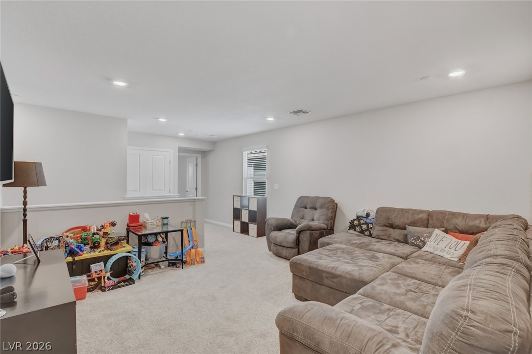 8494 Torozo Avenue Property Photo 24