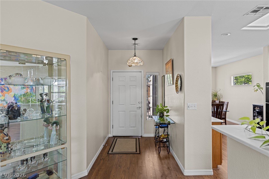 1506 Fieldbrook Street Property Photo 9