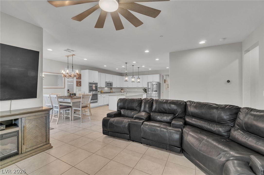 119 Mosso Niente Place Property Photo 10