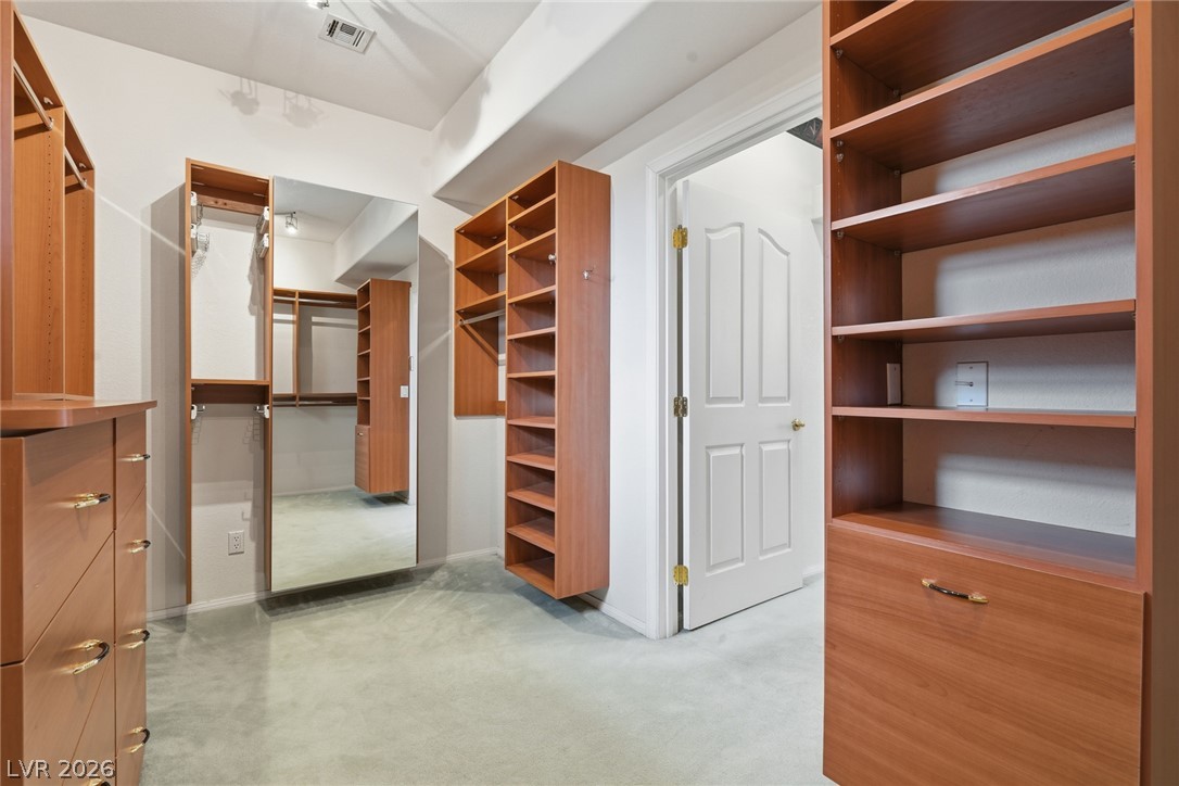 2212 Chatsworth Court Property Photo 44