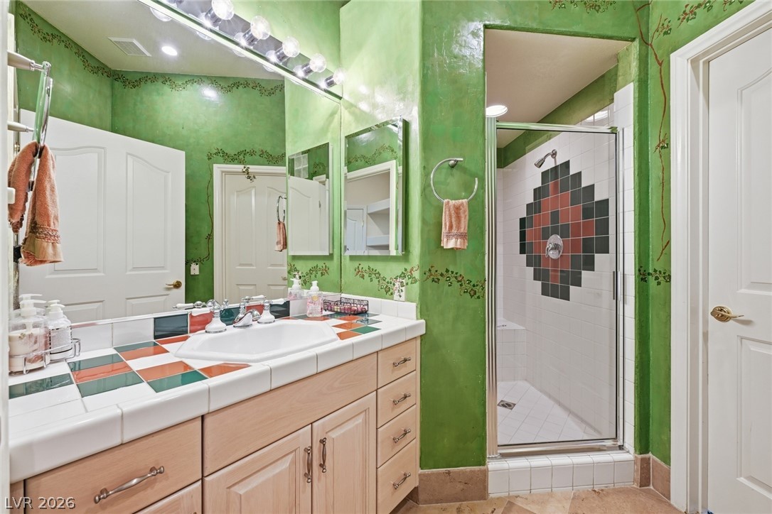 2212 Chatsworth Court Property Photo 68