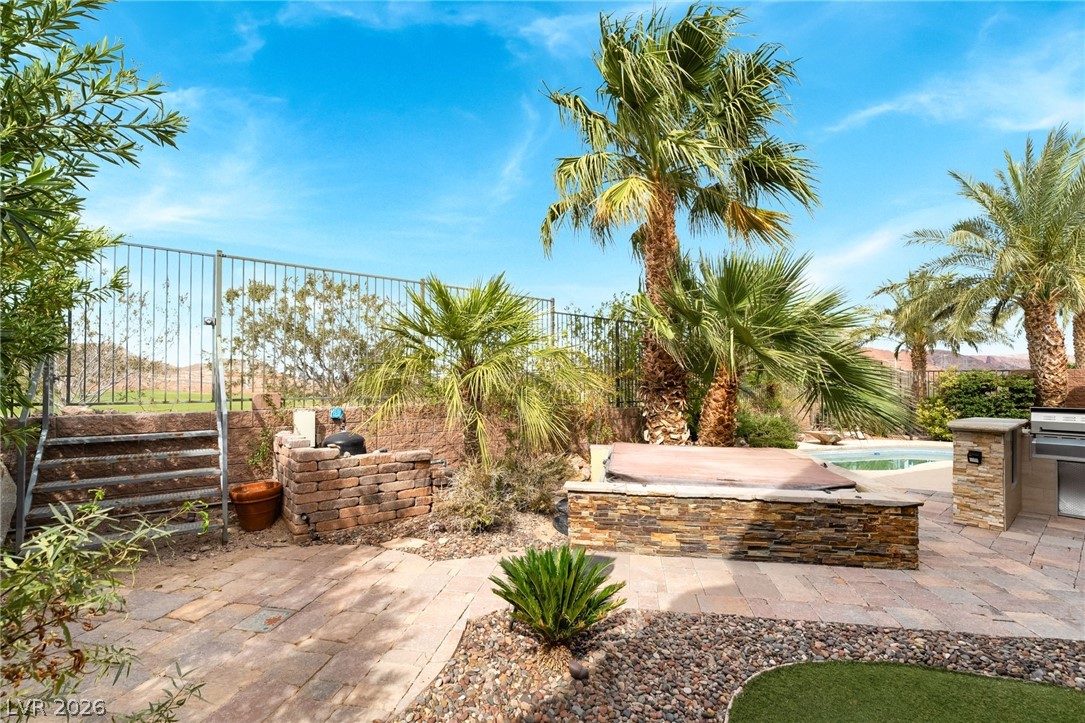 27 Contrada Fiore Drive Property Photo 49