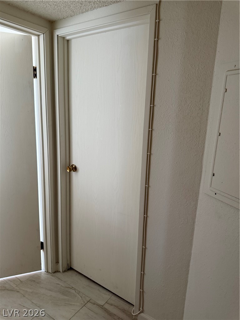 2080 Karen Avenue 15 Property Photo 12