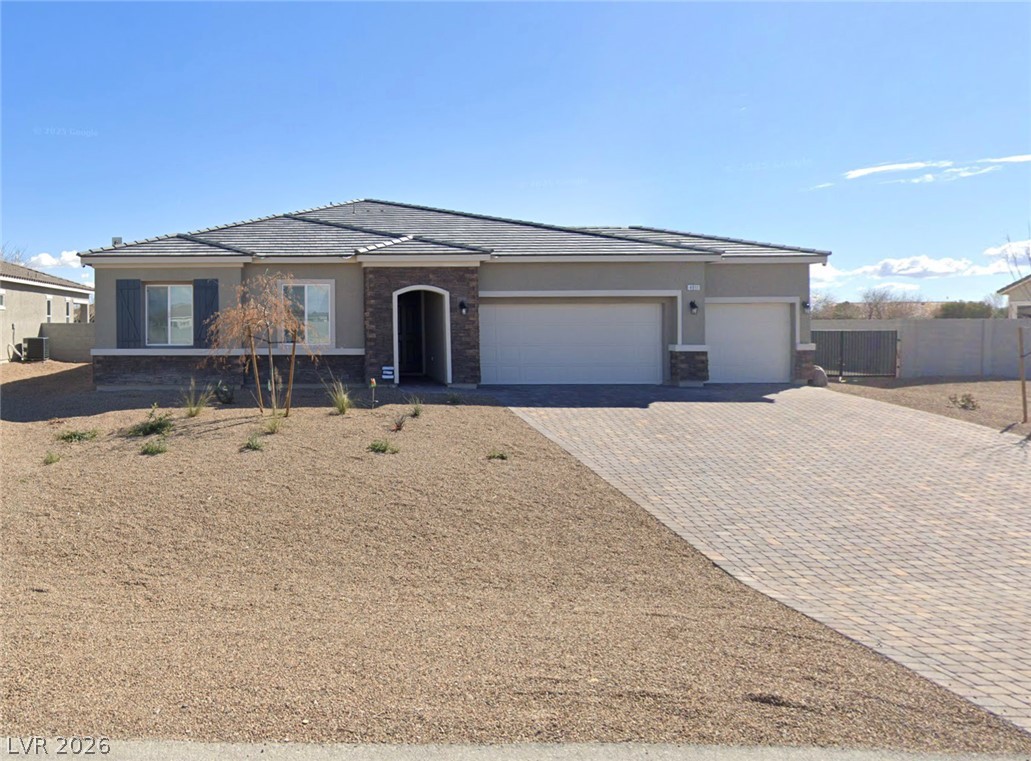 4911 Sandalwood Drive Property Photo 1