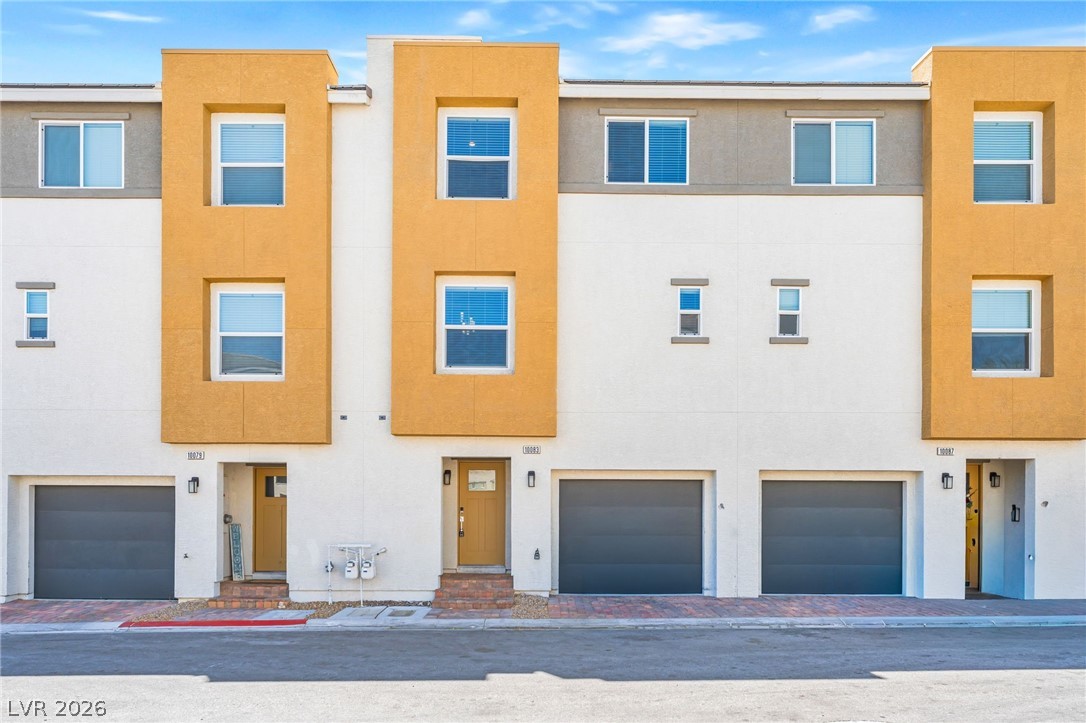 10083 Vibrant Moon Avenue Property Photo 1