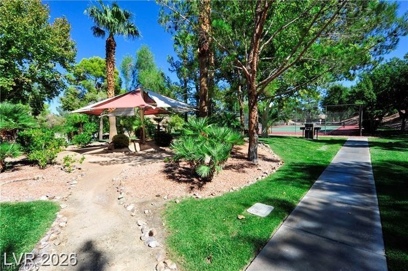 231 West Horizon Ridge Parkway 1113 Property Photo 5